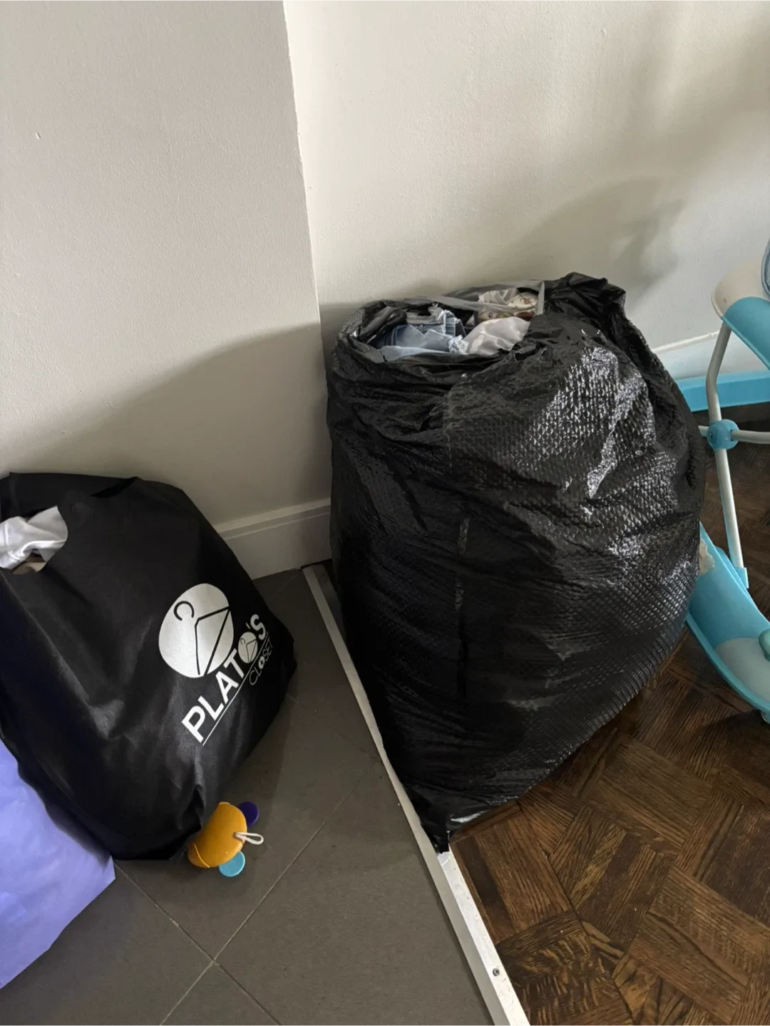 Newborn-12month boy clothing over 100 pieces image indicator(2)