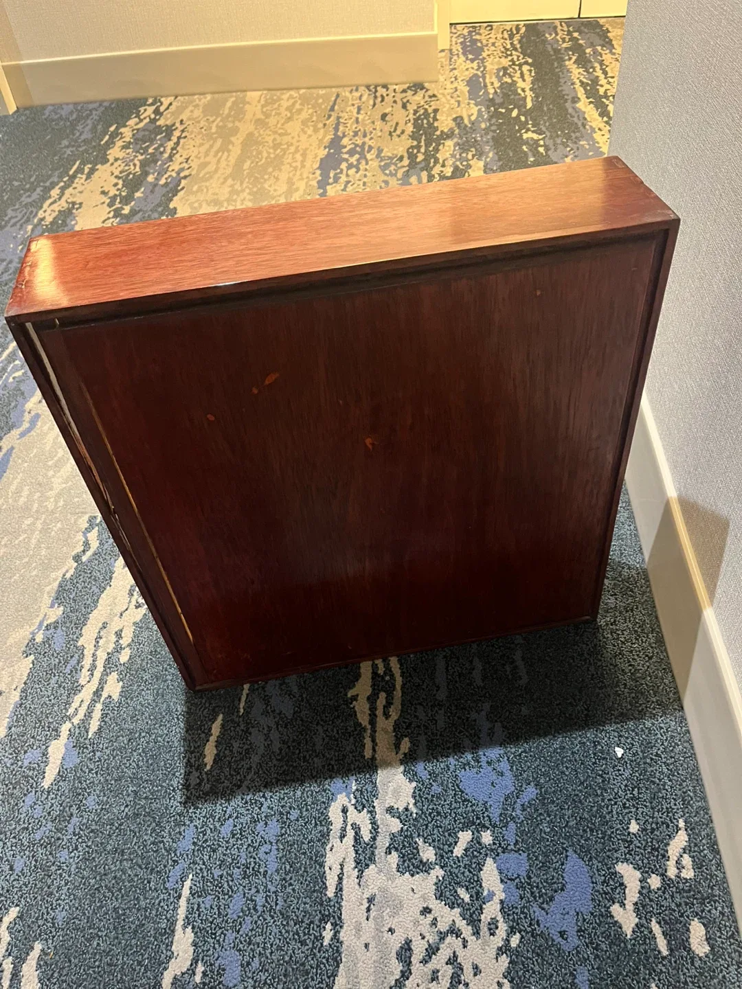 Wooden Shelf with Drawers image indicator(3)