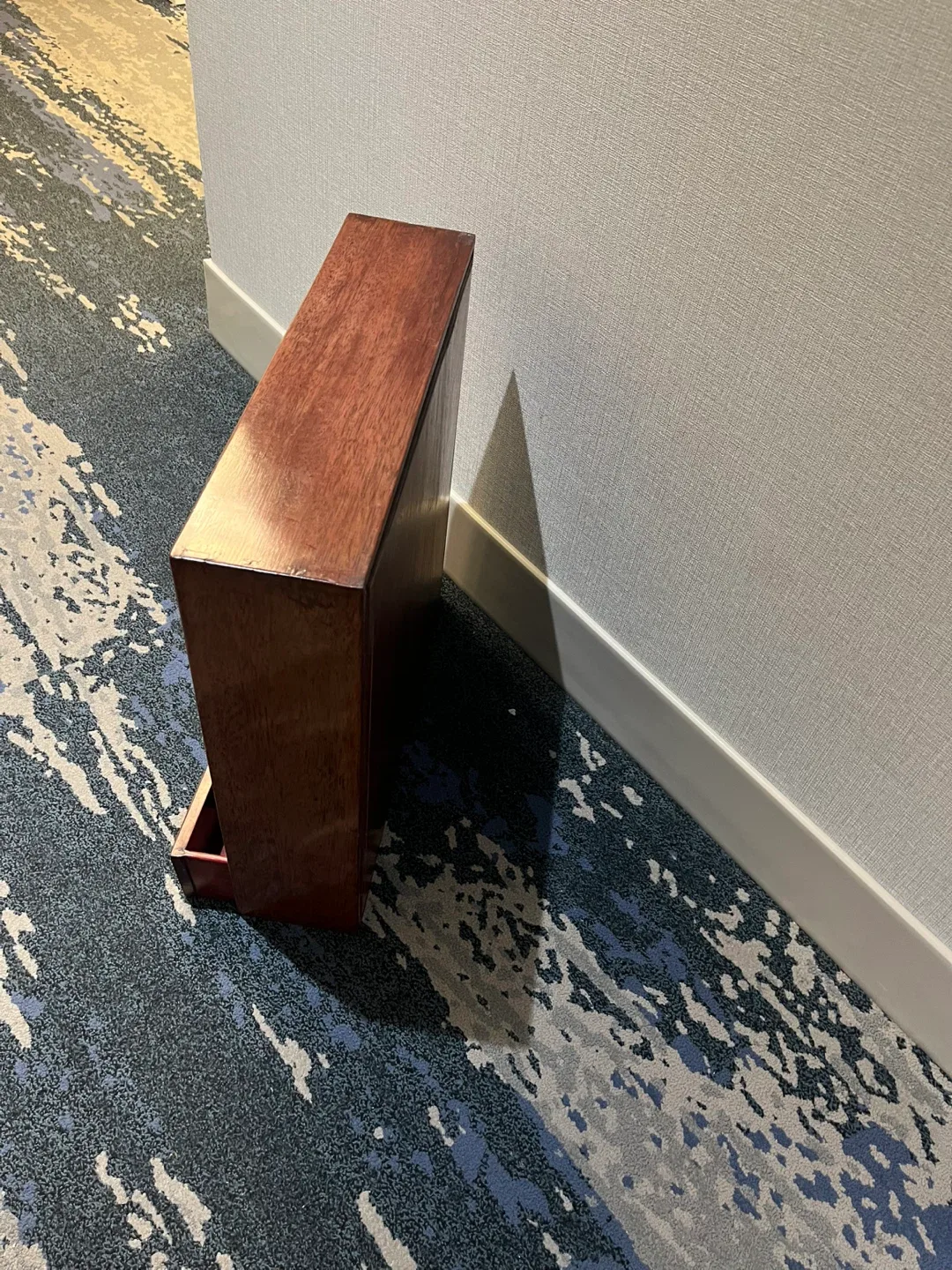 Wooden Shelf with Drawers image indicator(2)