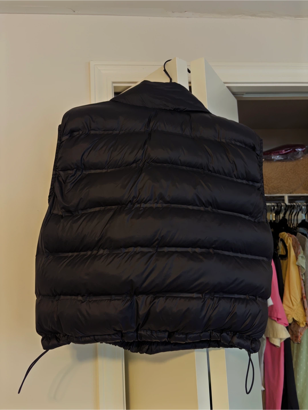 Zara Puffer Vest - Black, Size L - photo 3