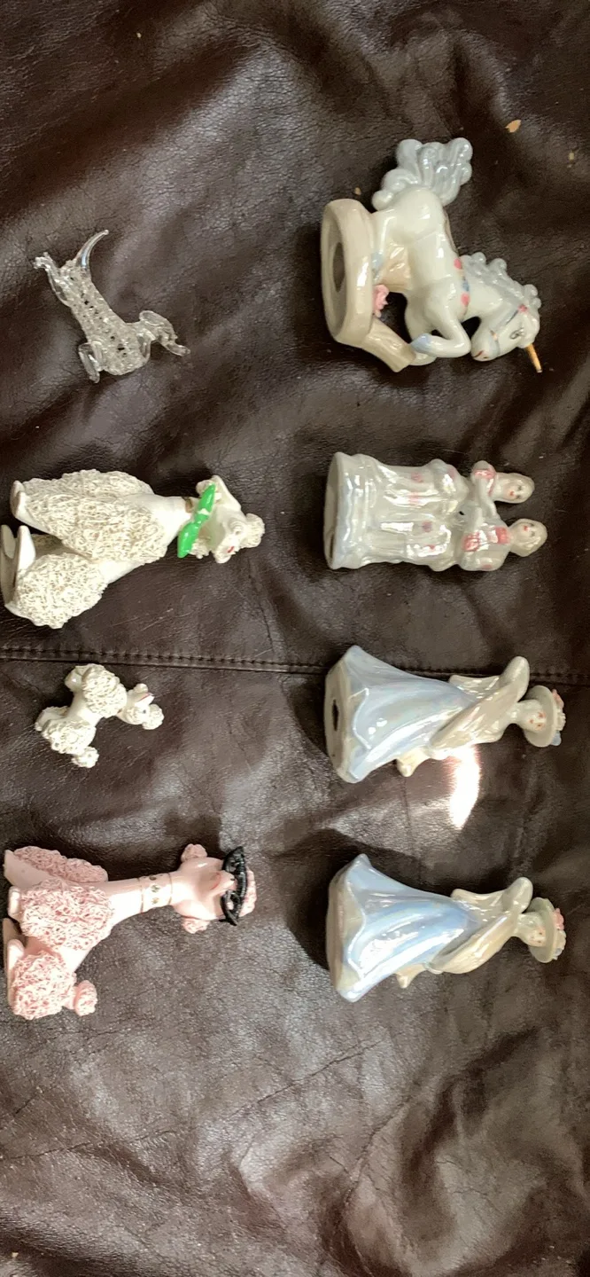 🥕Vintage Porcelain Figurines thumbnail