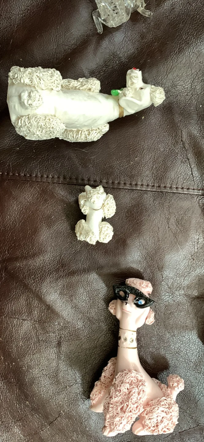 🥕Vintage Porcelain Figurines image indicator(2)