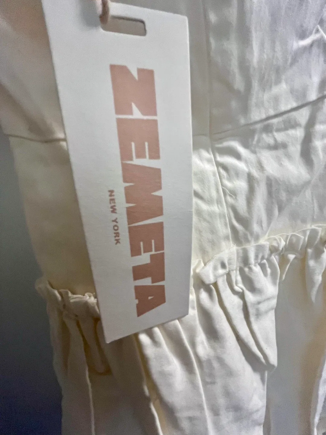 Zemeta New York Country Ballon White Dress Size Small image indicator(6)