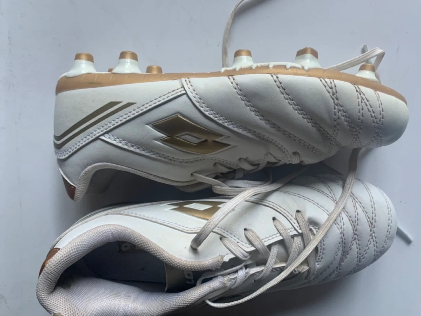 Lotto Soccer Cleats Size 3.5 image indicator(4)