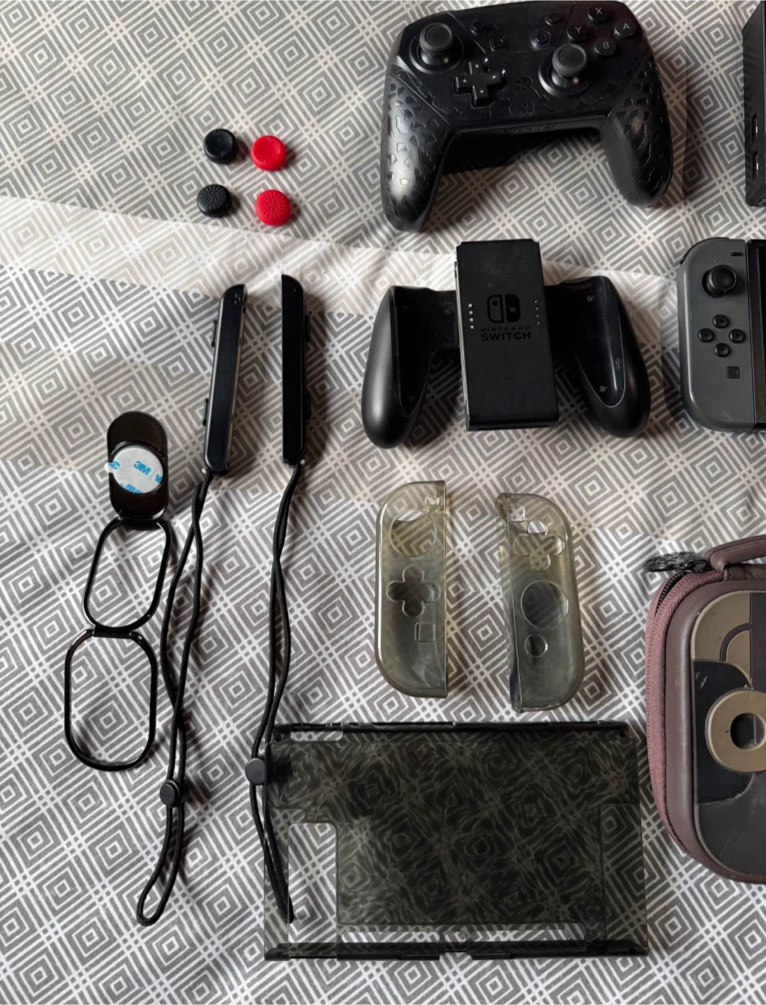 Nintendo Switch Version 2 - photo 5