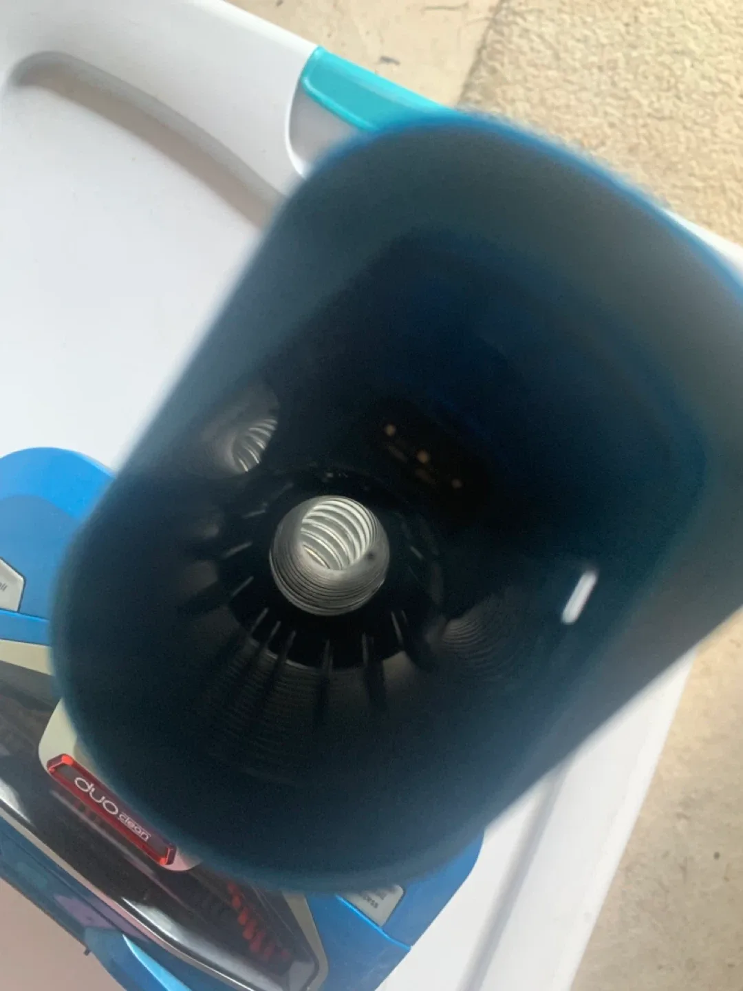 Shark DuoClean Vacuum image indicator(3)