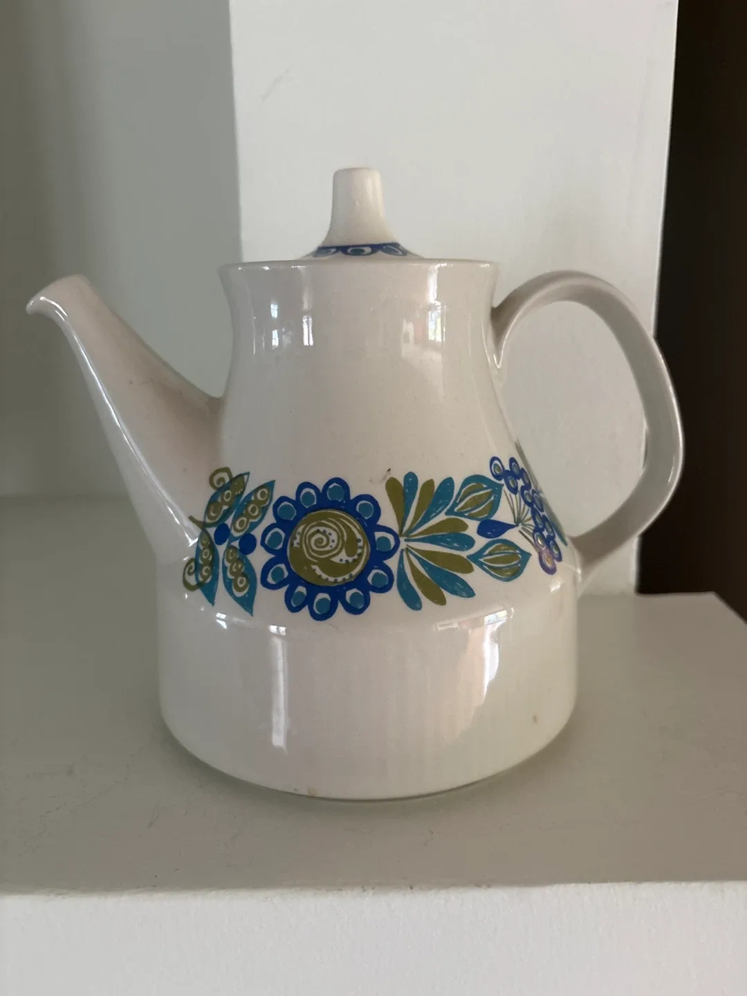 Vintage Floral Teapot thumbnail