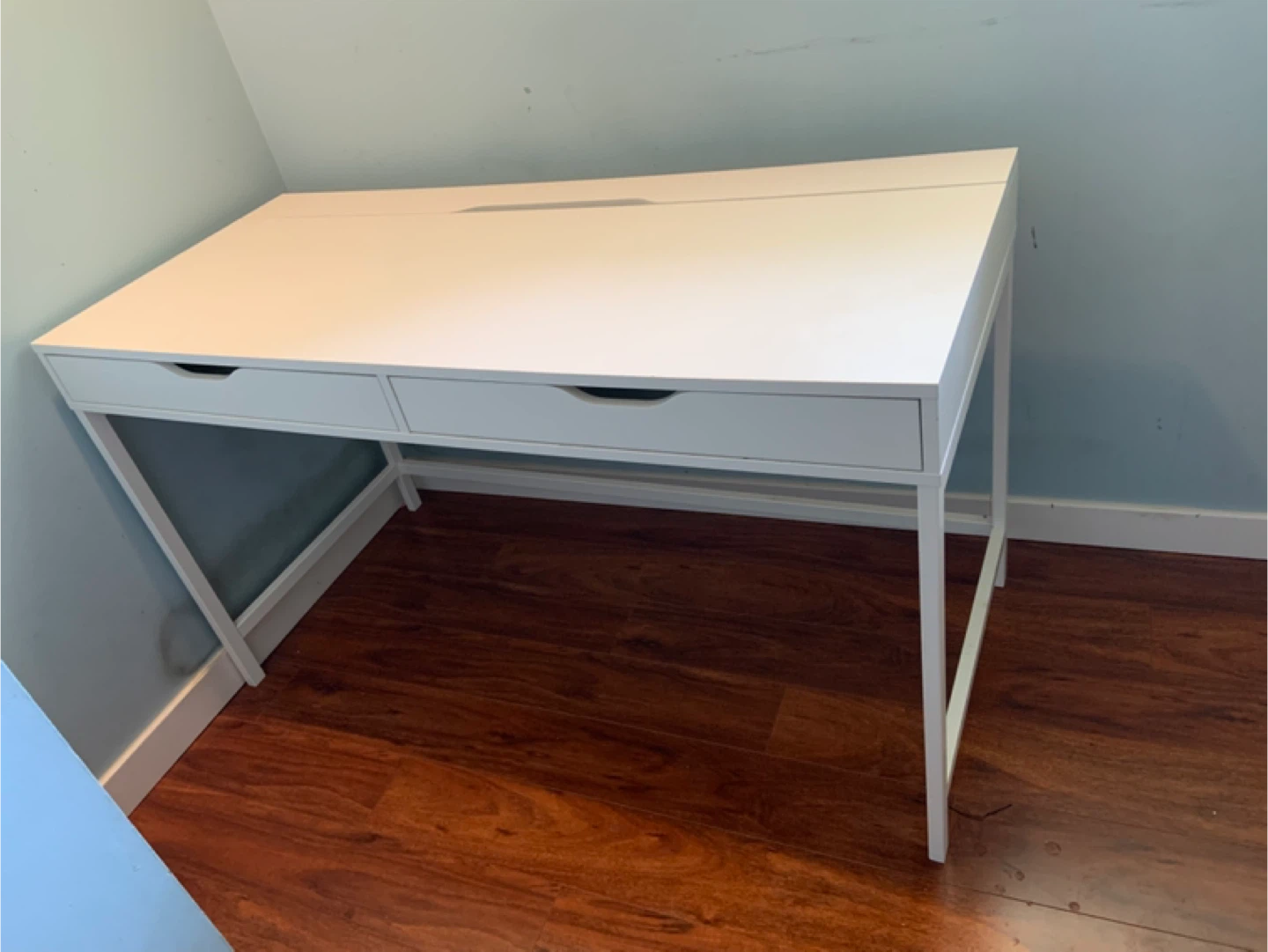 White Desk with Drawers - photo 3