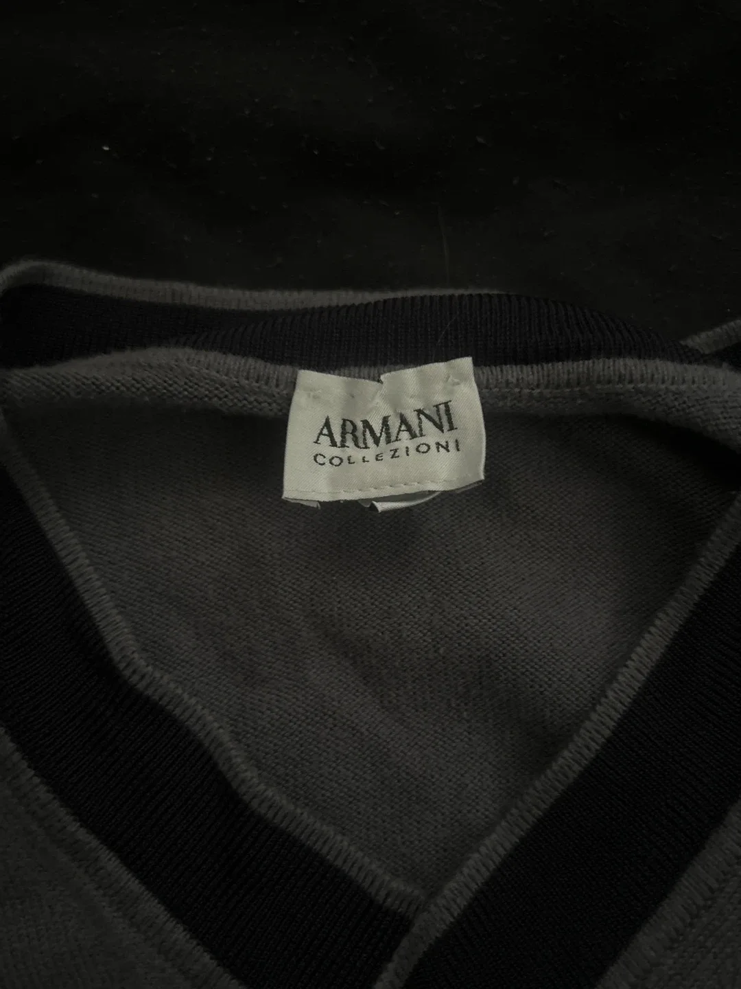 Armani Collezioni XXL Sweater image indicator(2)