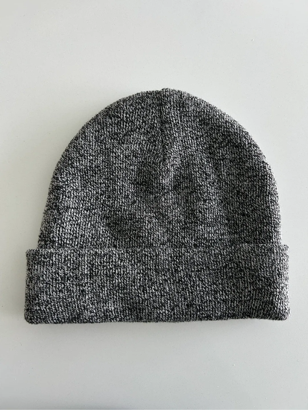 Kraken Grey Beanie image indicator(2)