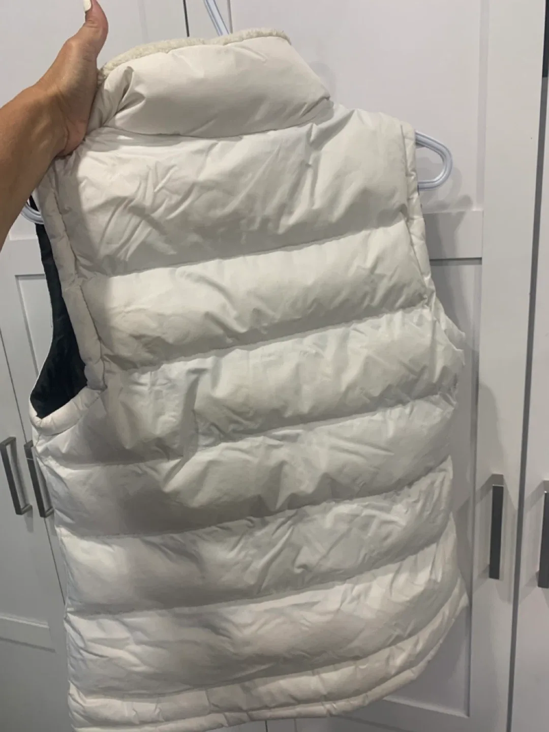 Canadian wear Padded Vest - White image indicator(2)