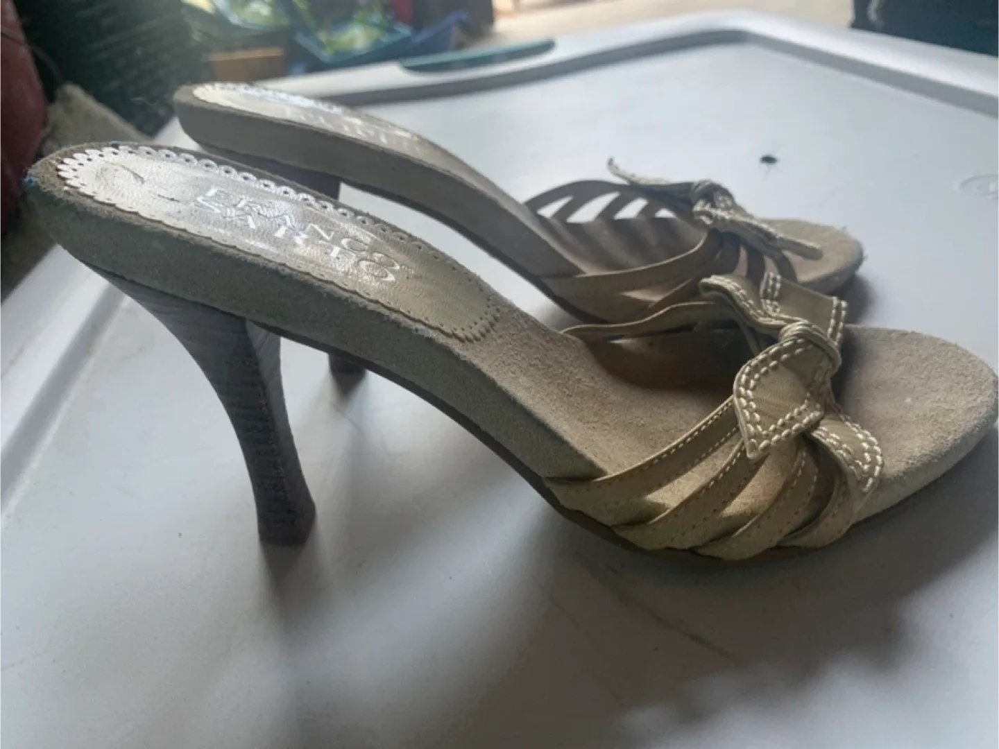 Franco Sarto Beige Heels - Size 5 thumbnail