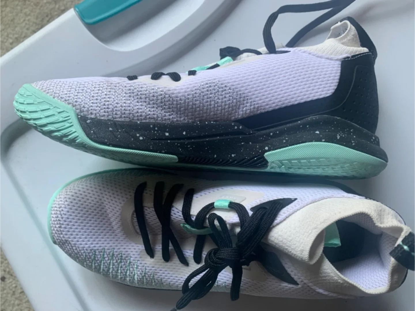 Decathlon SF 500 White Mint Sneakers - US 7.5 image indicator(2)