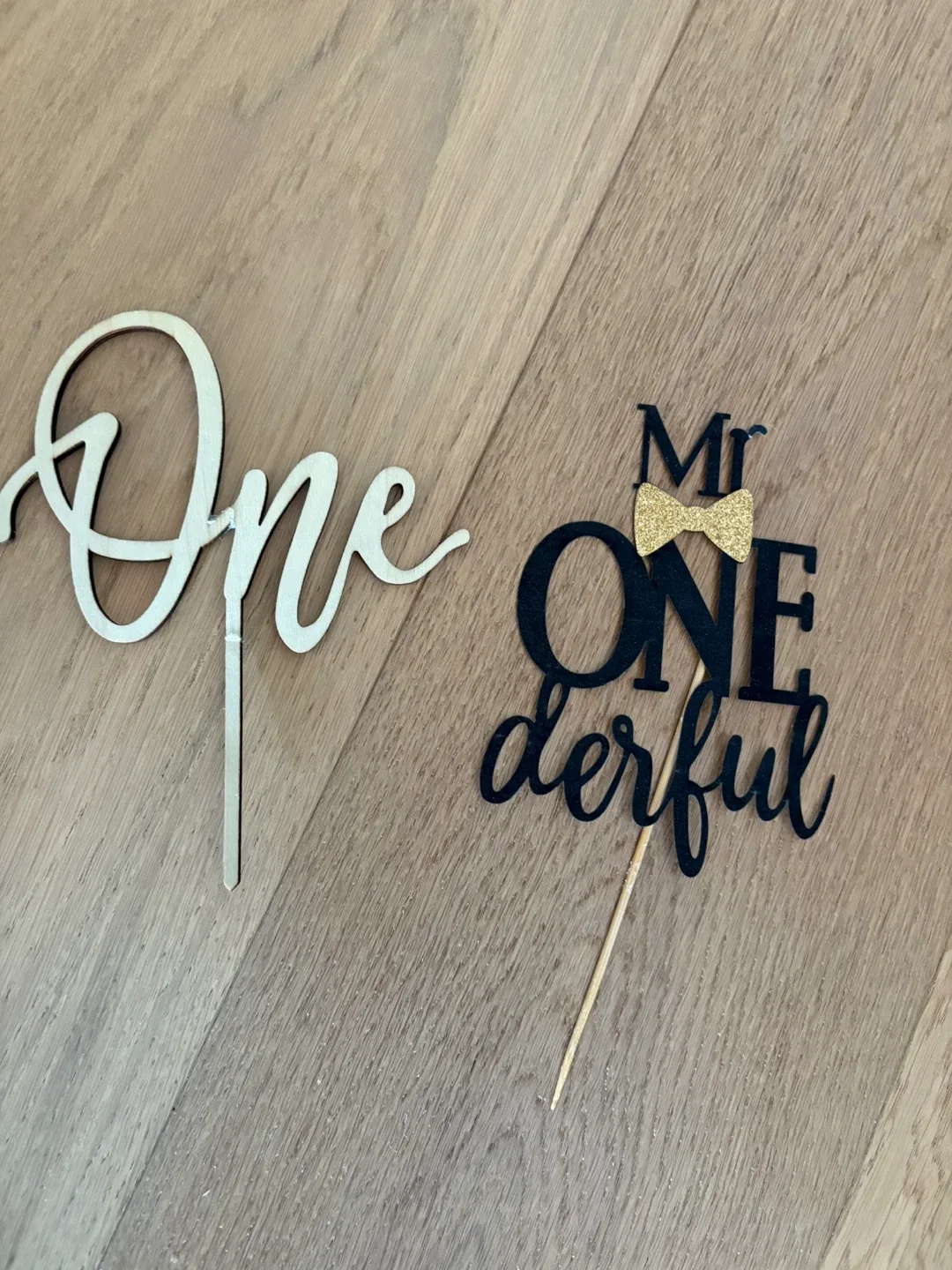 First birthday banner and crown image indicator(3)