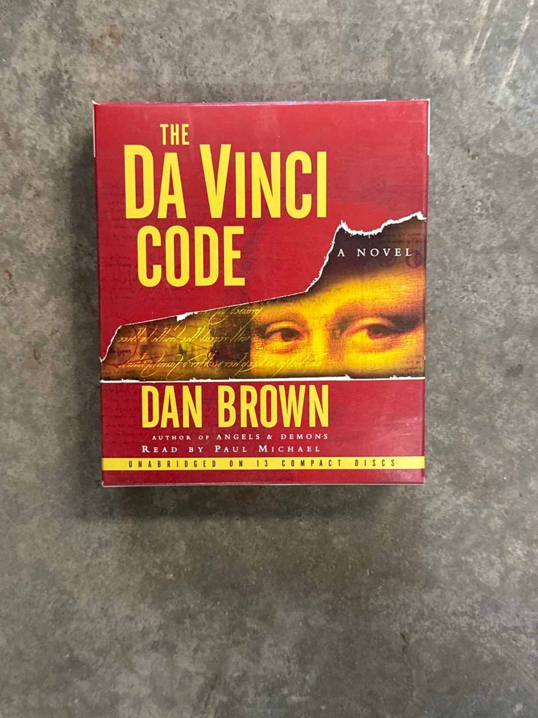 The Da Vinci Code by Dan Brown (Audiobook) thumbnail