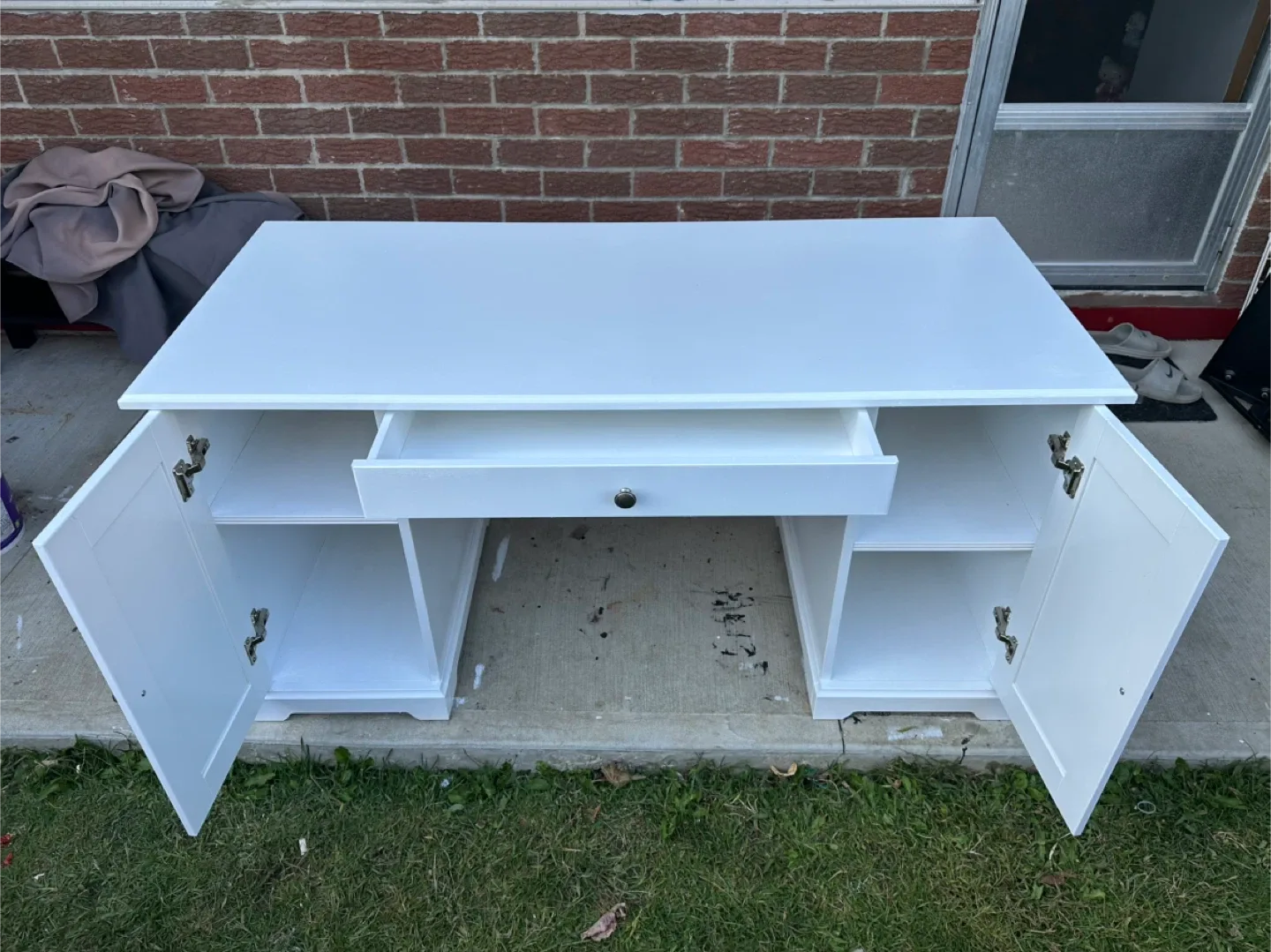White Wooden Desk with Storage