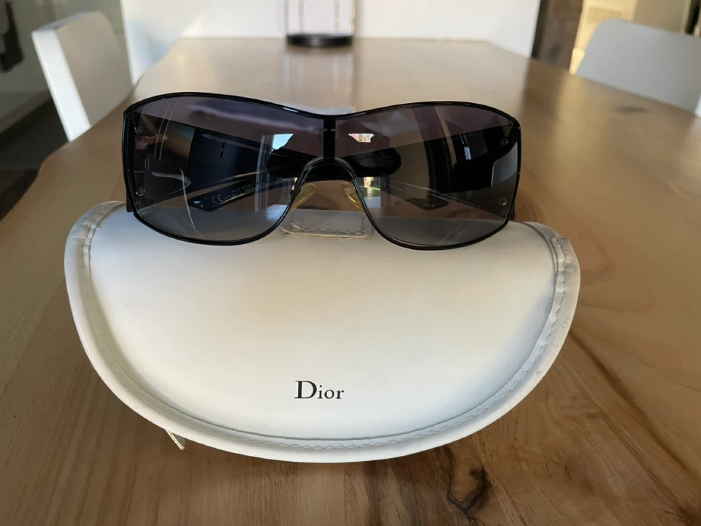 Dior Sunglasses with Case - photo 3