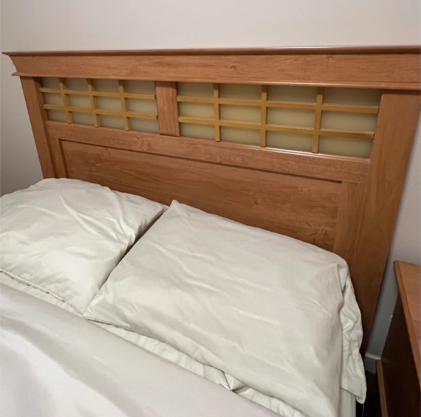 Contemporary 4-Piece Queen Bedroom Set - photo 3