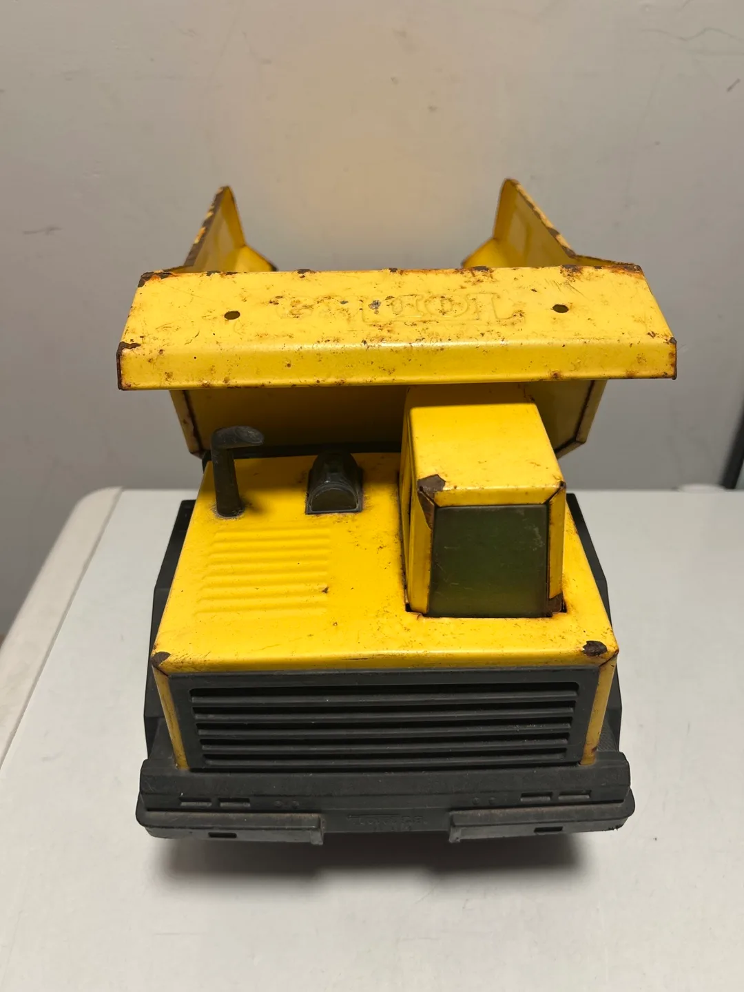 Vintage Tonka Dump Truck - Yellow thumbnail