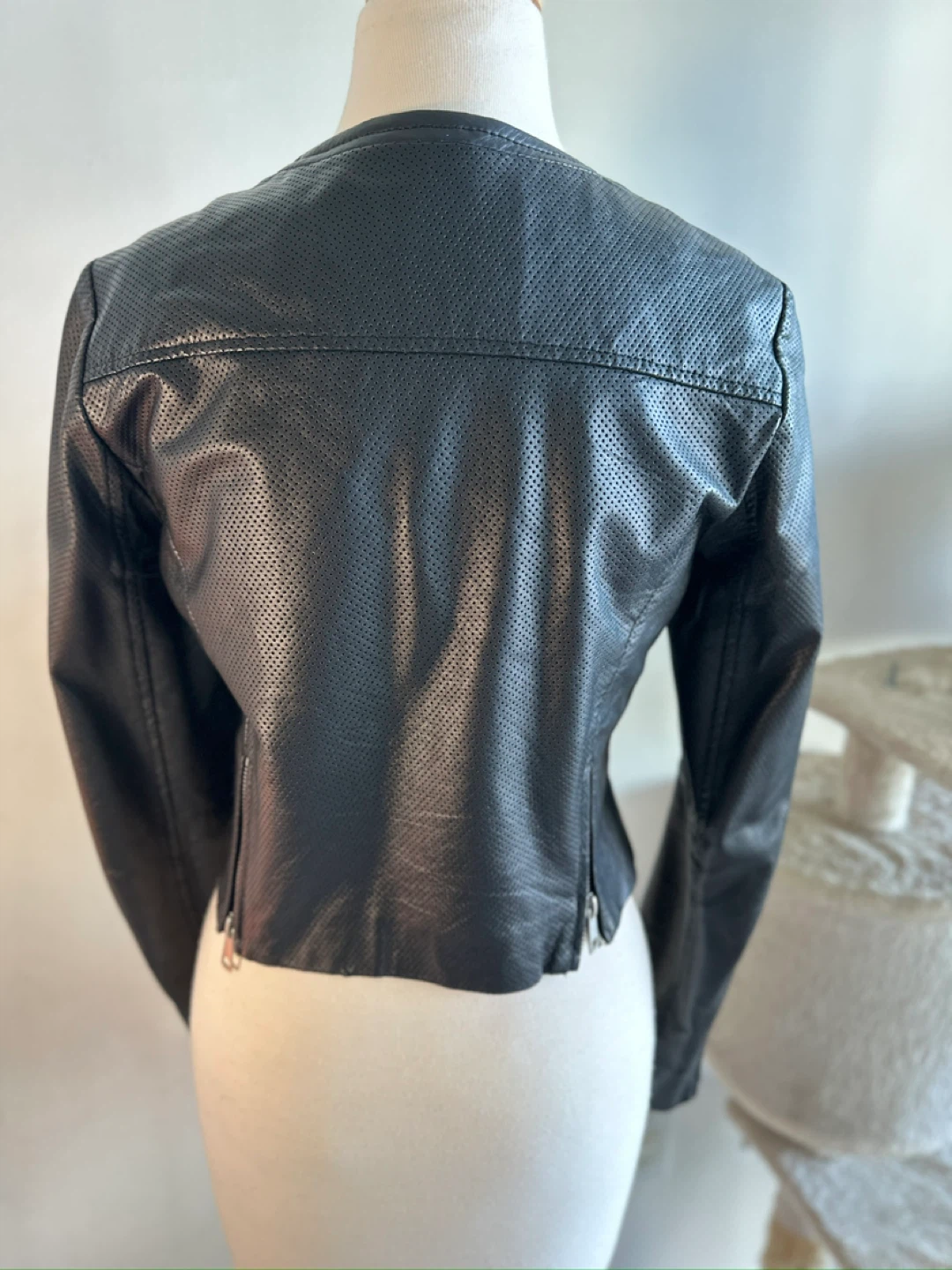 Authentic lamb skin proffered leather jacket - photo 5