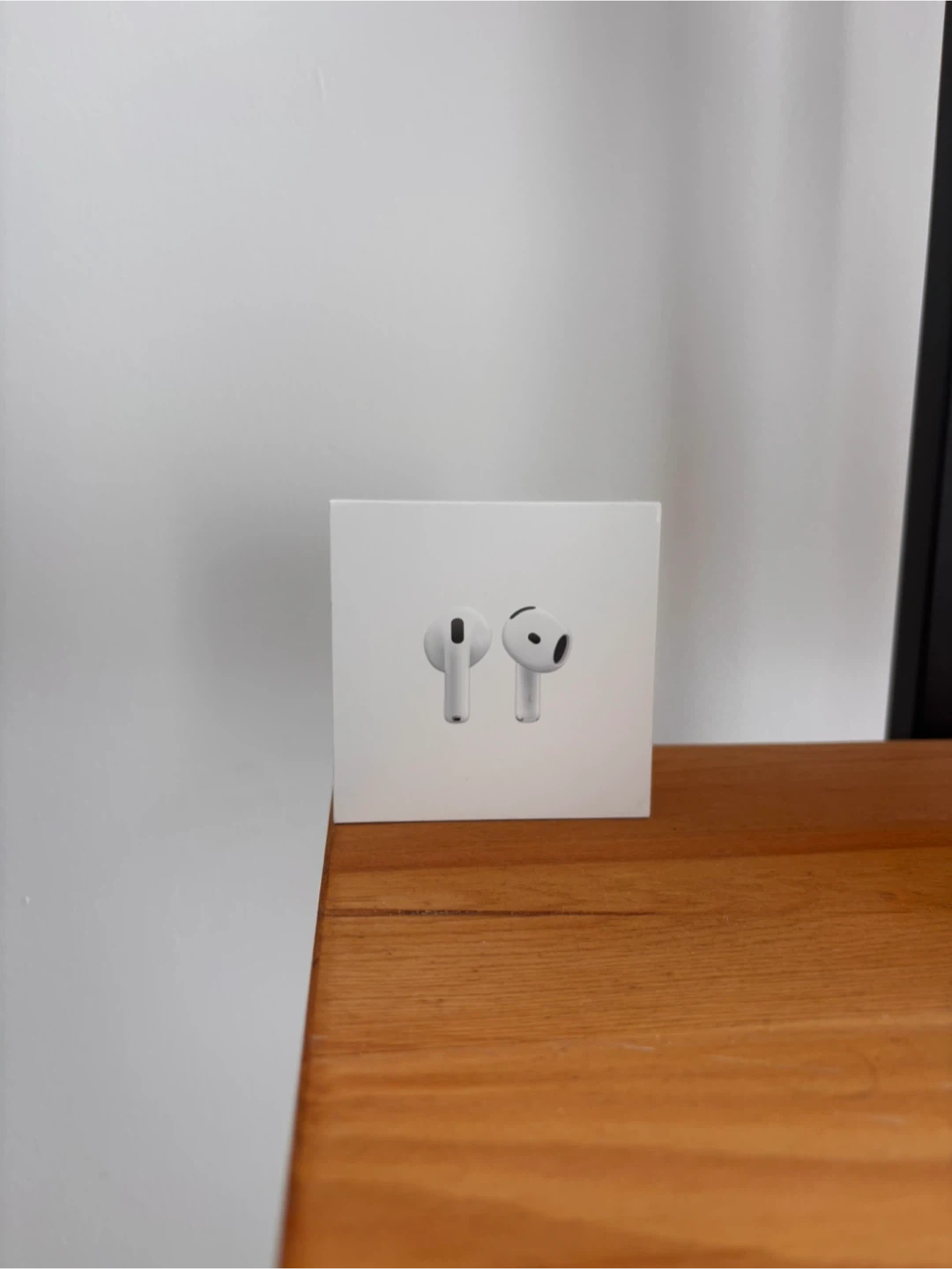 Apple AirPod 4 - photo 2