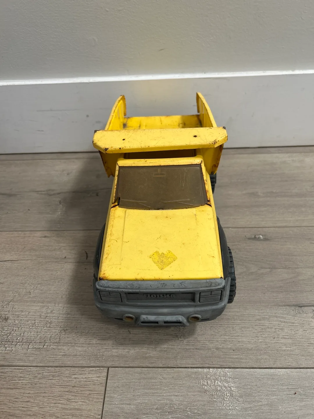 Vintage Tonka small Dump Truck - Yellow thumbnail