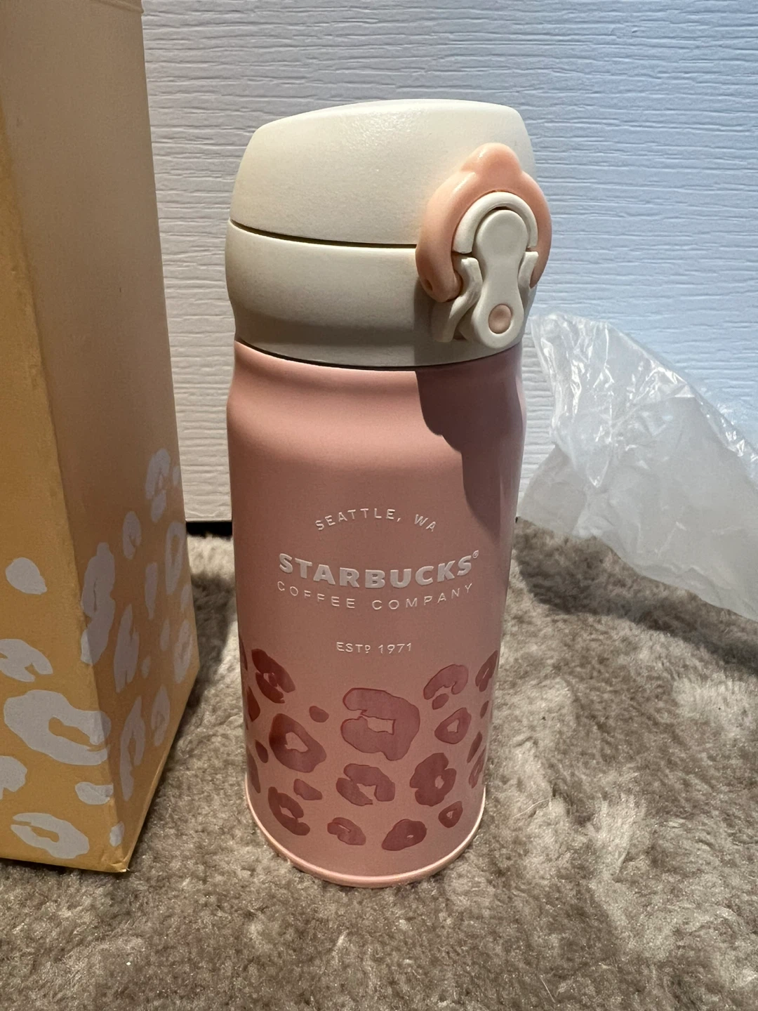 Starbucks Thermos Pink Leopard Print - photo 2