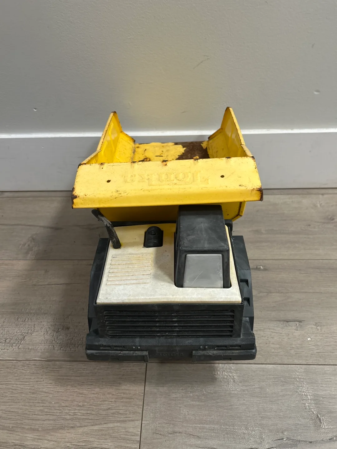 Vintage Tonka Dump Truck - Yellow thumbnail
