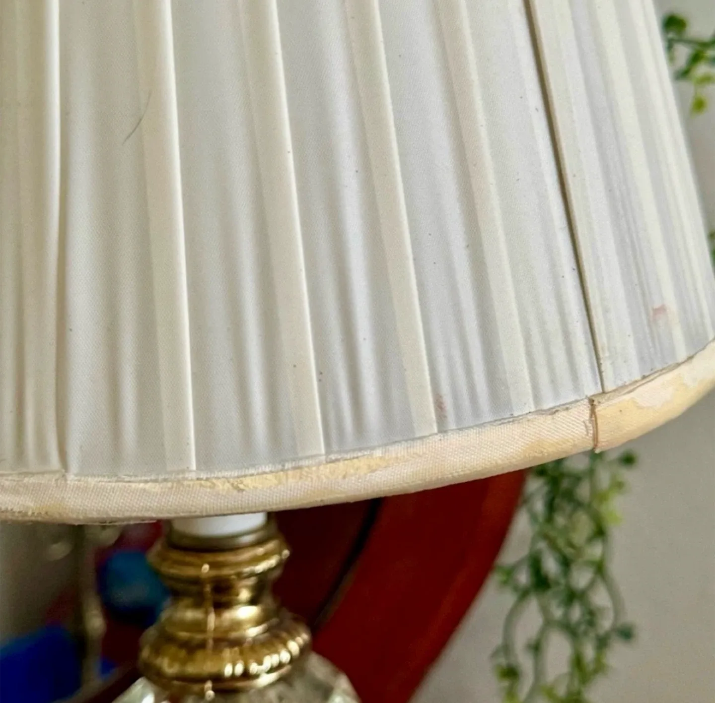 Vintage Hollwood Regency Cherub Angel Small Lamp - Marble Base image indicator(7)