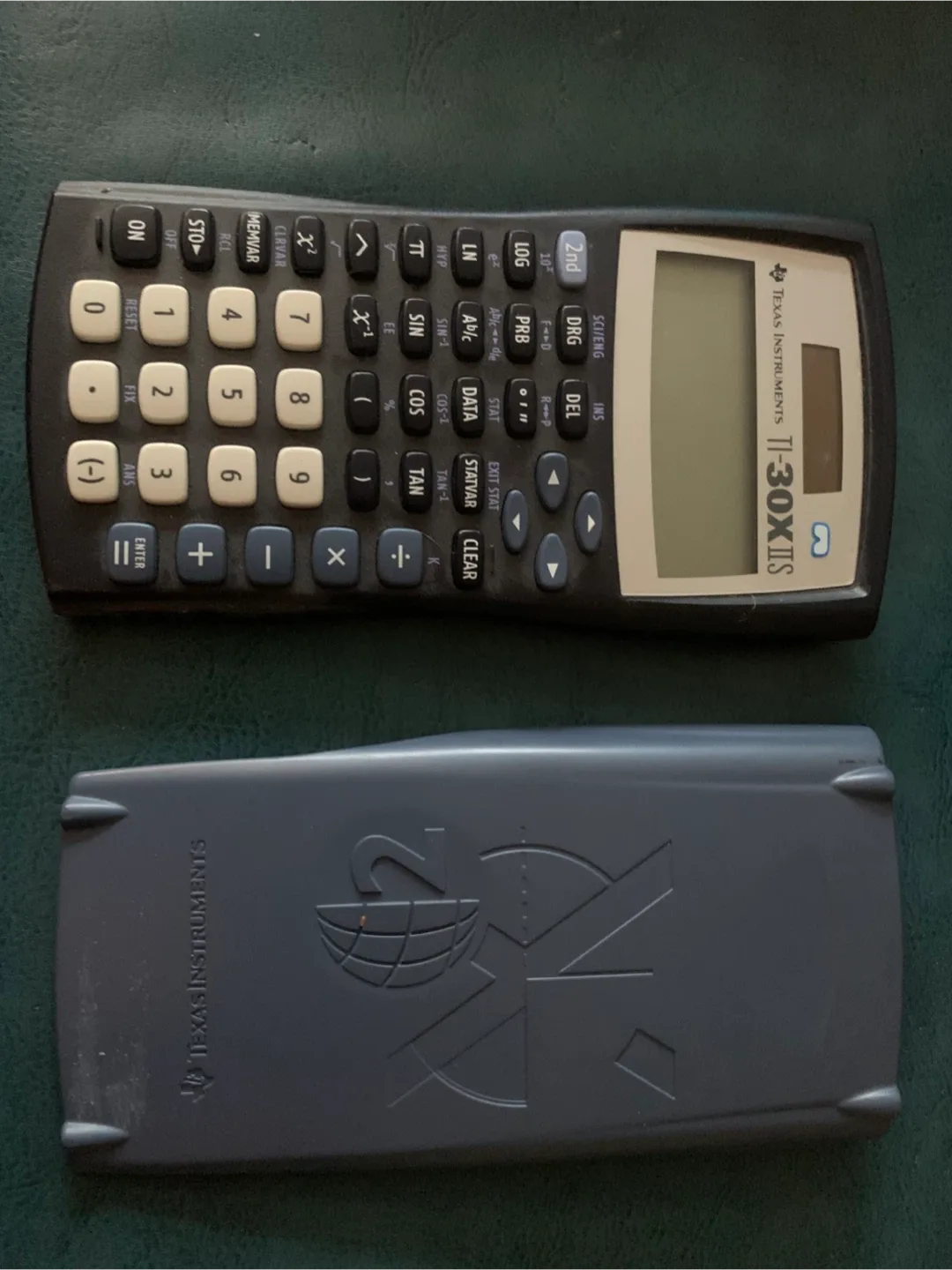 🥕Texas Instruments TI-30X IIS Calculator image indicator(3)