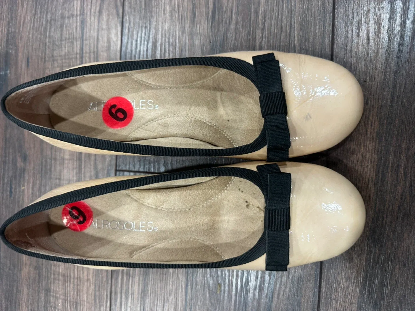 Aerosoles Beige Heels - Size 6