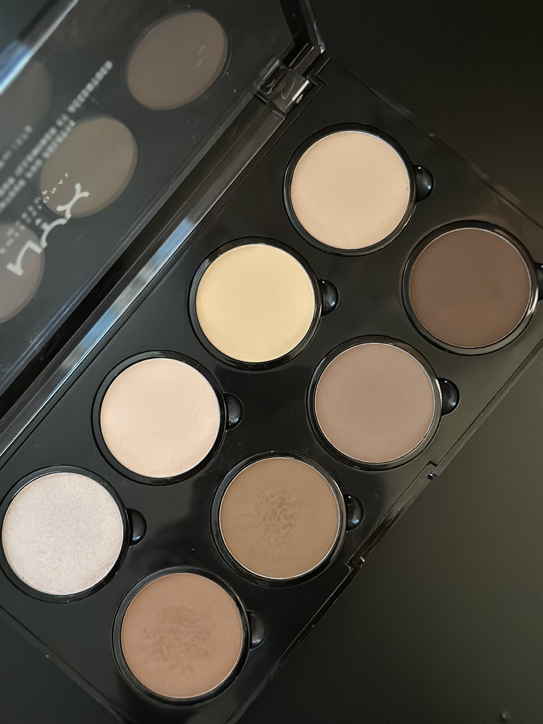 NYX Highlight & Contour Pro Palette