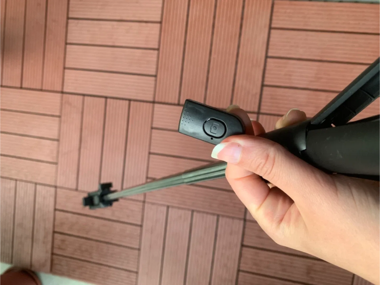 ❗️Brand new Selfie Stick and Tripod❗️ image indicator(2)