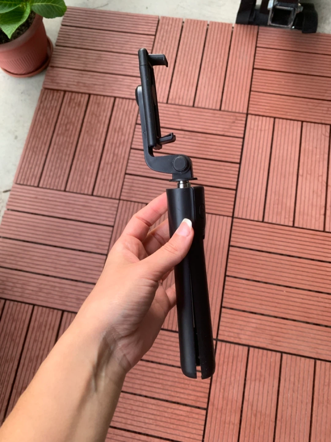 ❗️Brand new Selfie Stick and Tripod❗️