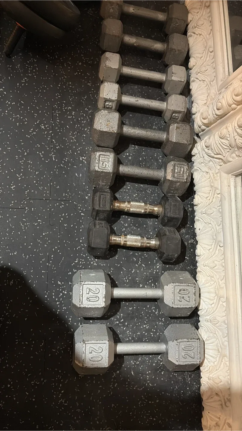 Dumbbell set thumbnail