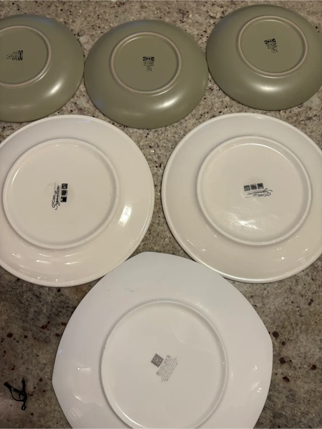 IKEA Salad plates & Dinner Plates - Set of 6 image indicator(2)