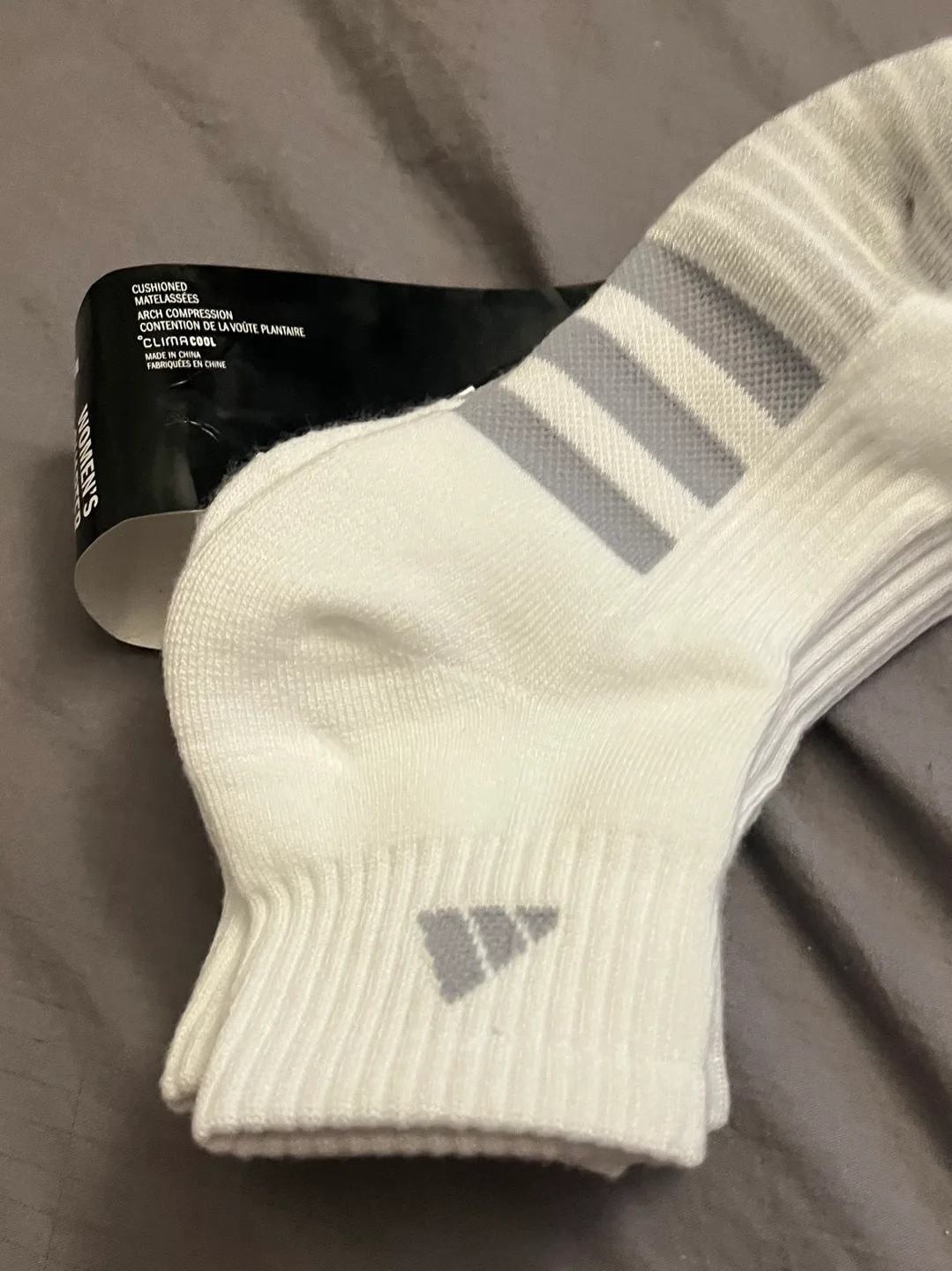 New Adidas Women's Quarter Socks 3 pairs- shoe size 5-10 Size image indicator(2)