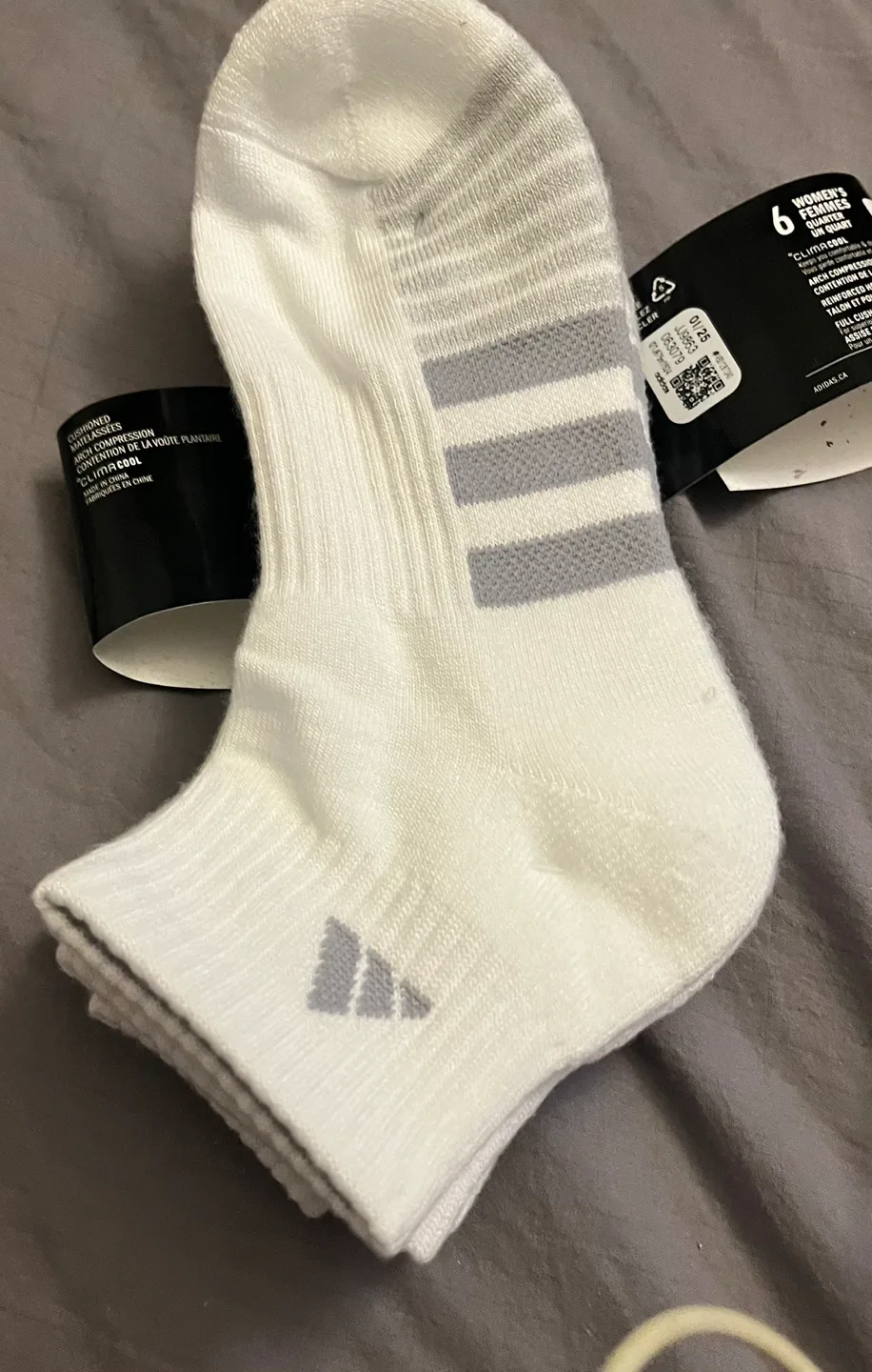 New Adidas Women's Quarter Socks 3 pairs- shoe size 5-10 Size image indicator(4)