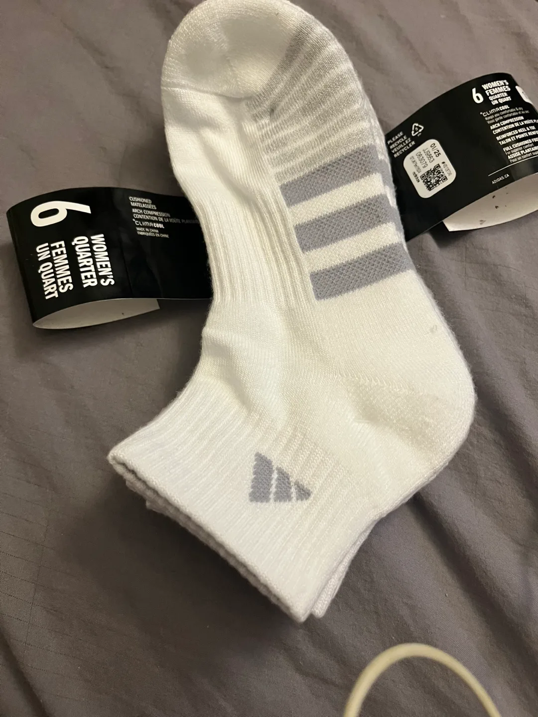 New Adidas Women's Quarter Socks 3 pairs- shoe size 5-10 Size image indicator(6)