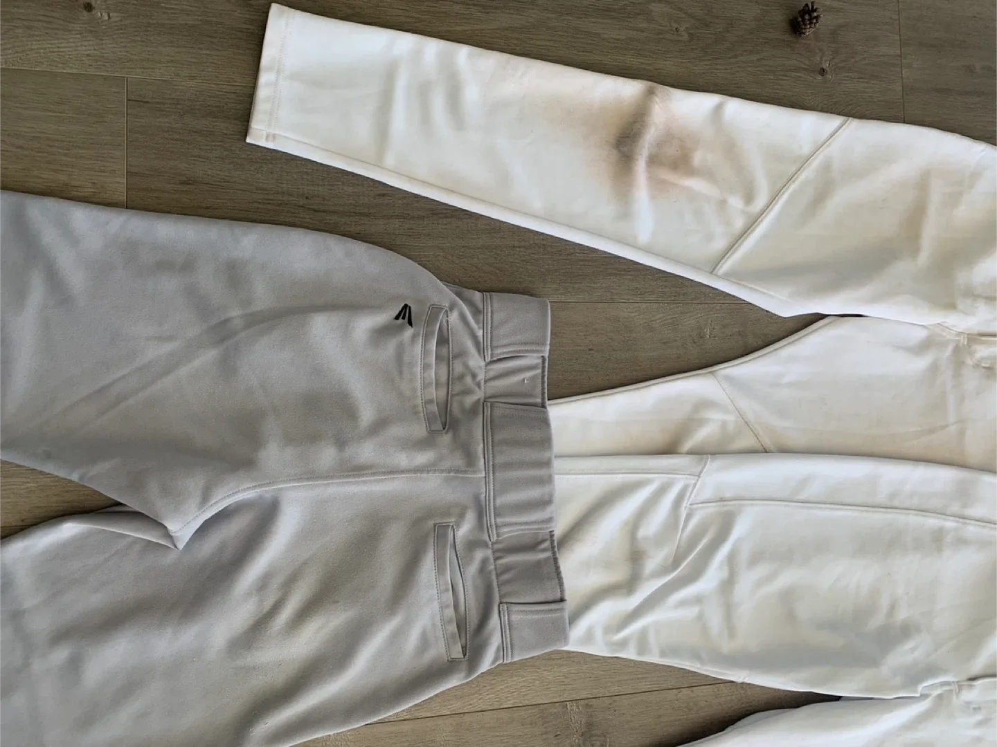 Under Armour & Easton Baseball Pants -S-M image indicator(4)