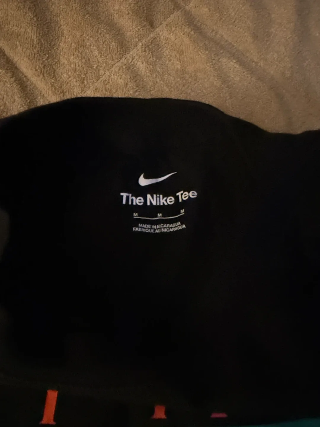 NWT Nike The Nike Tee bundle image indicator(3)