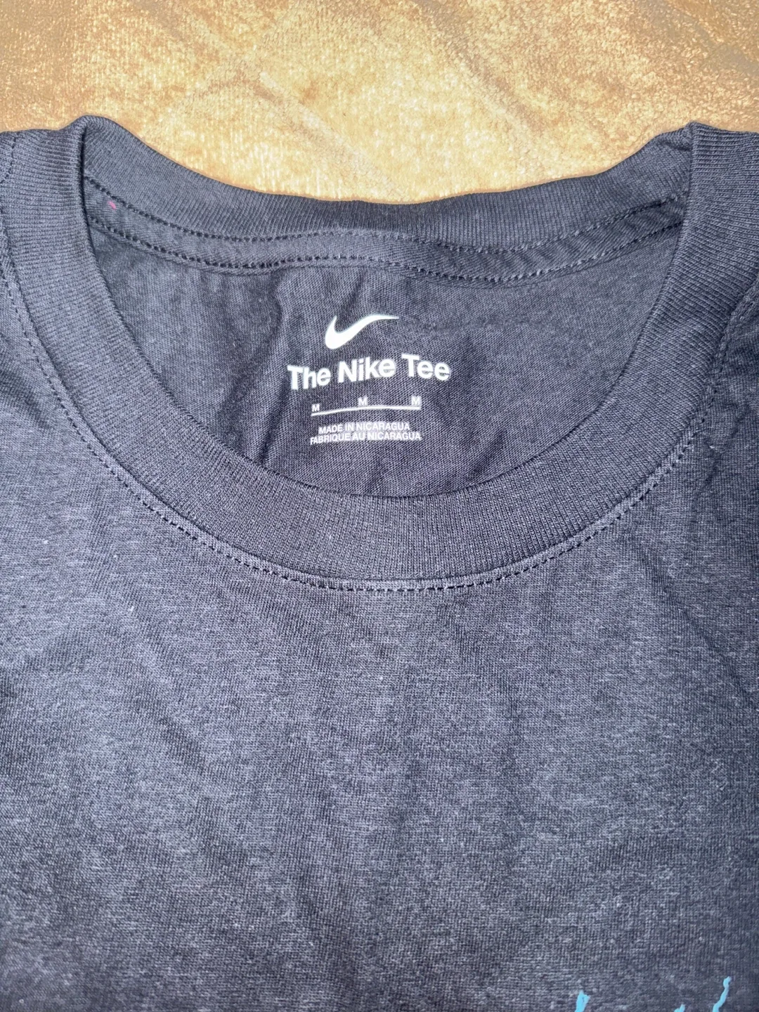 NWT Nike The Nike Tee bundle image indicator(8)