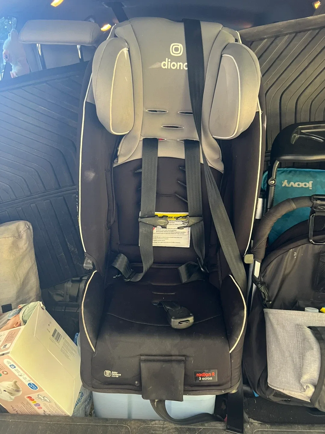 Diono Radian rxt Convertible Car Seat with accessories image indicator(7)