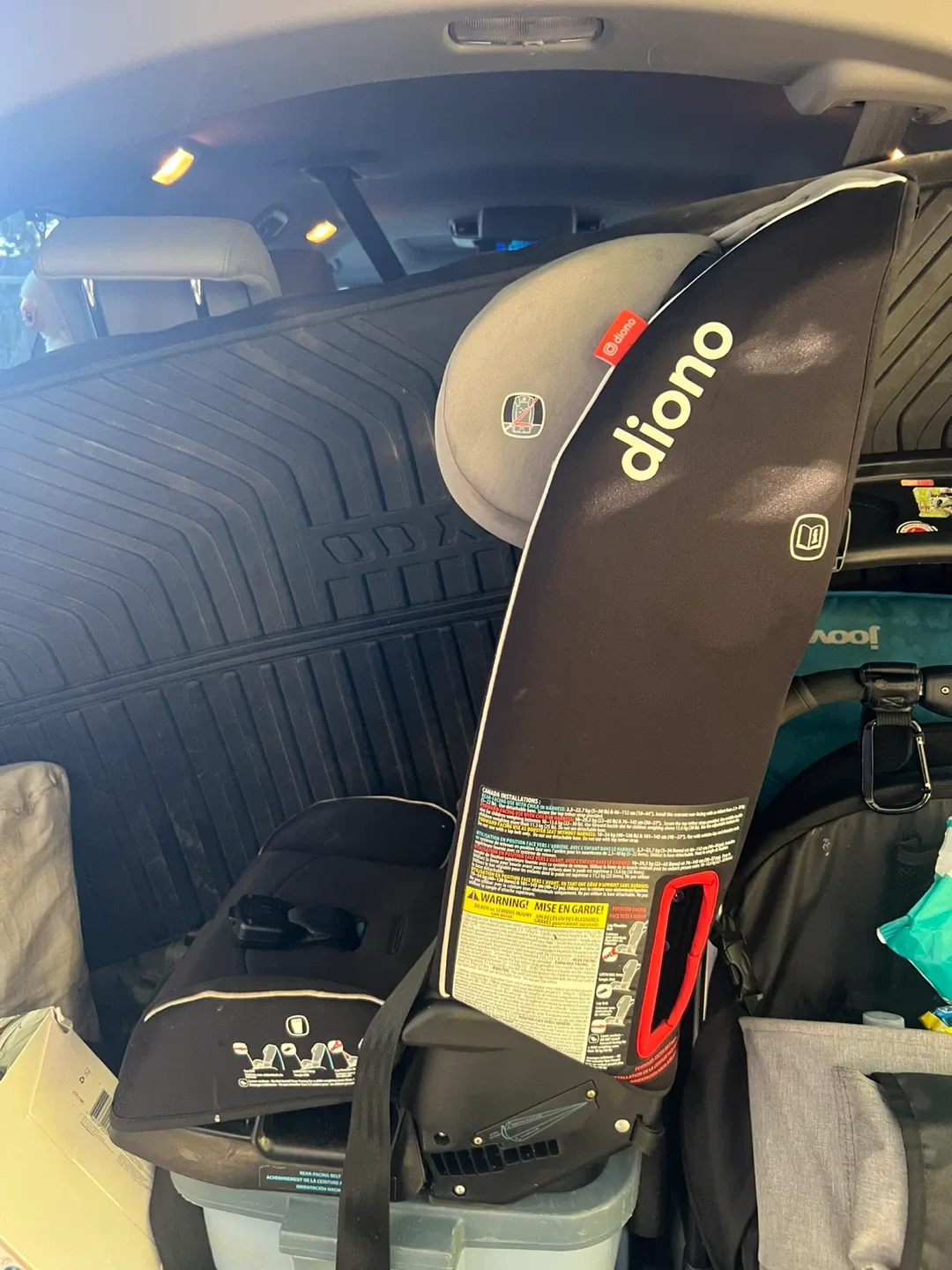 Diono Radian rxt Convertible Car Seat with accessories image indicator(8)