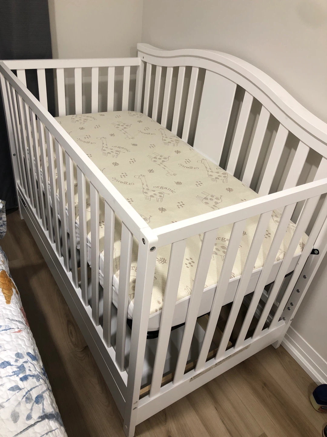 🥕 Graco White Crib with Drawer - photo 2