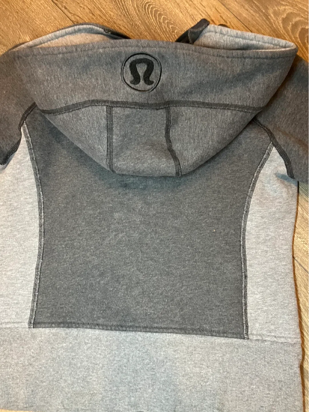 Lululemon Hoodie image indicator(4)