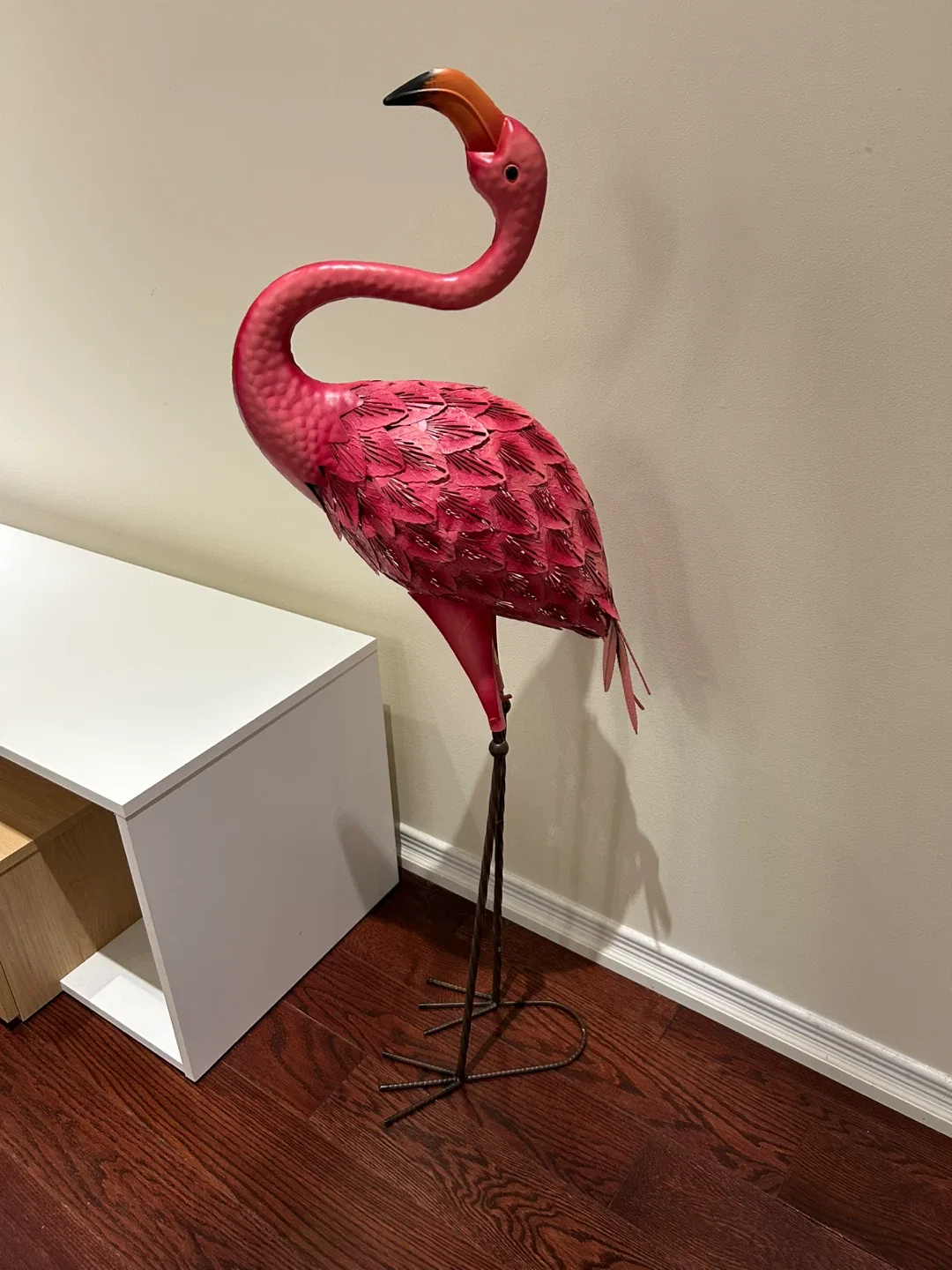 Pink Metal Flamingo Garden Decor thumbnail