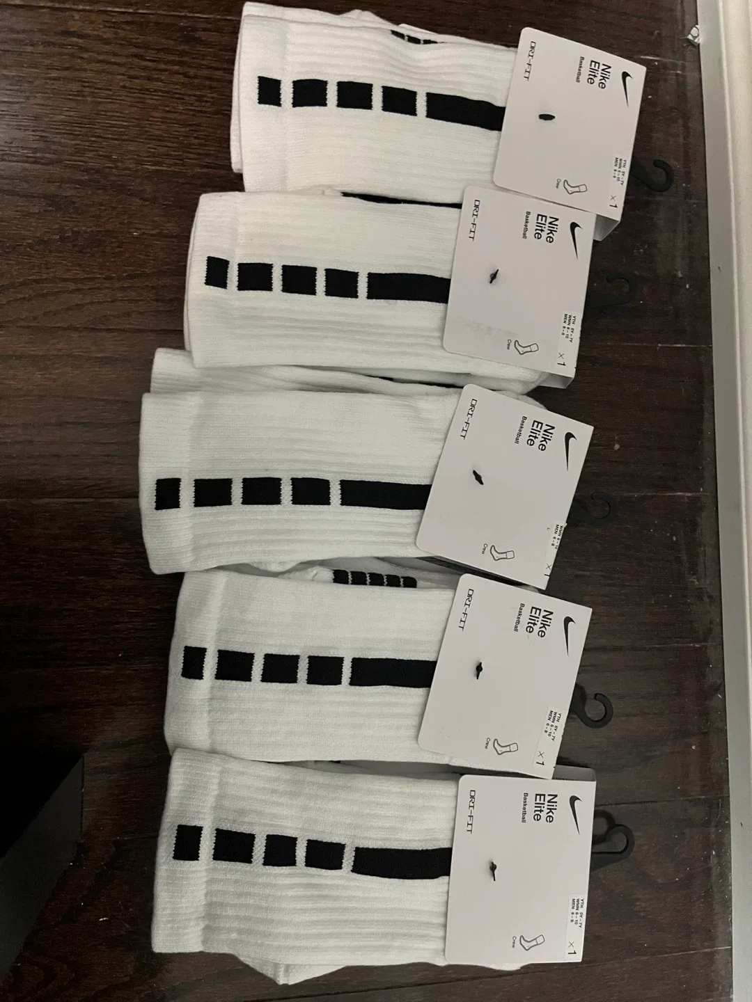 Nike Elite Basketball Crew Socks - Size M