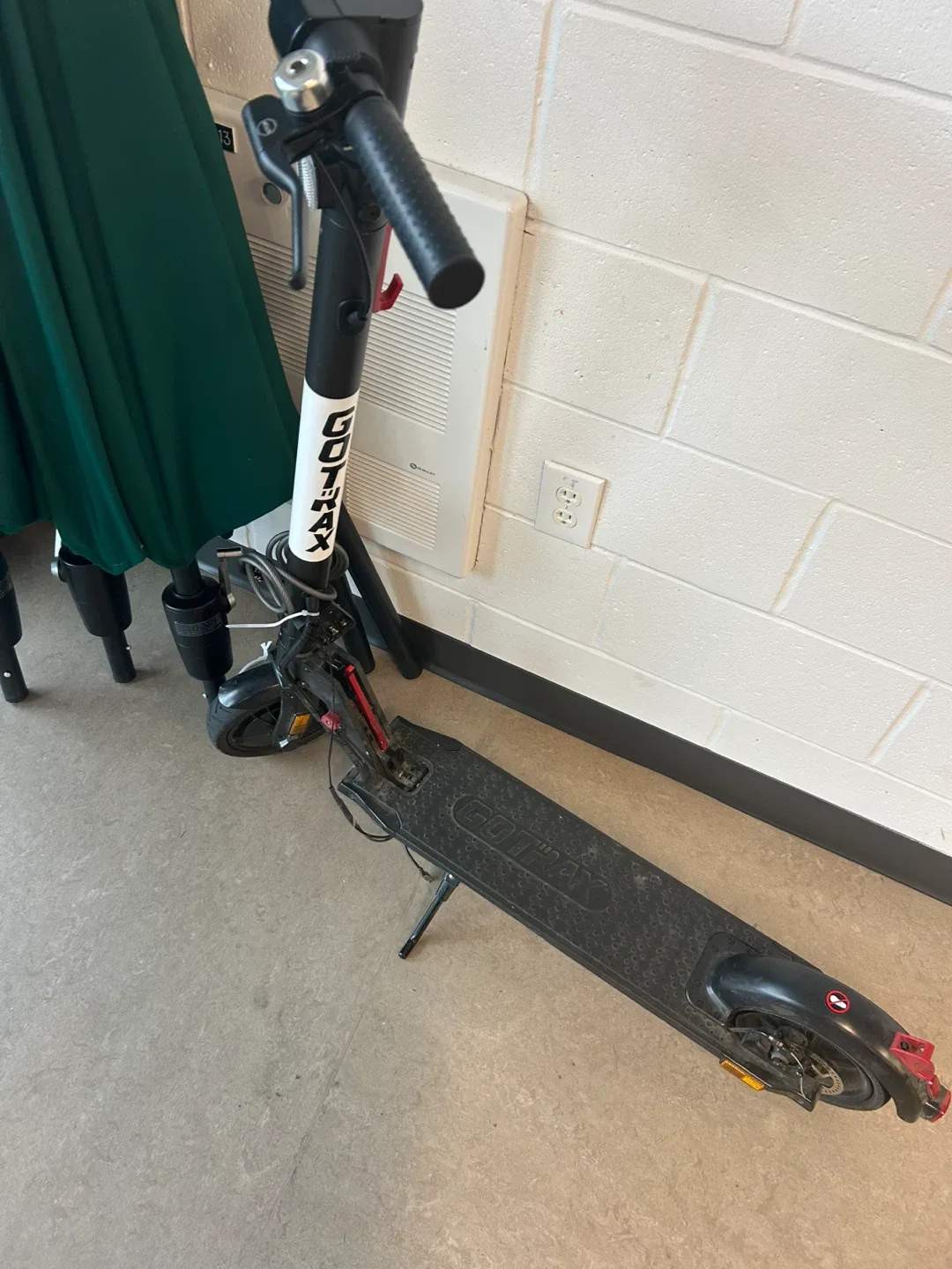 Gotrax GXL V2 Electric Scooter image indicator(6)