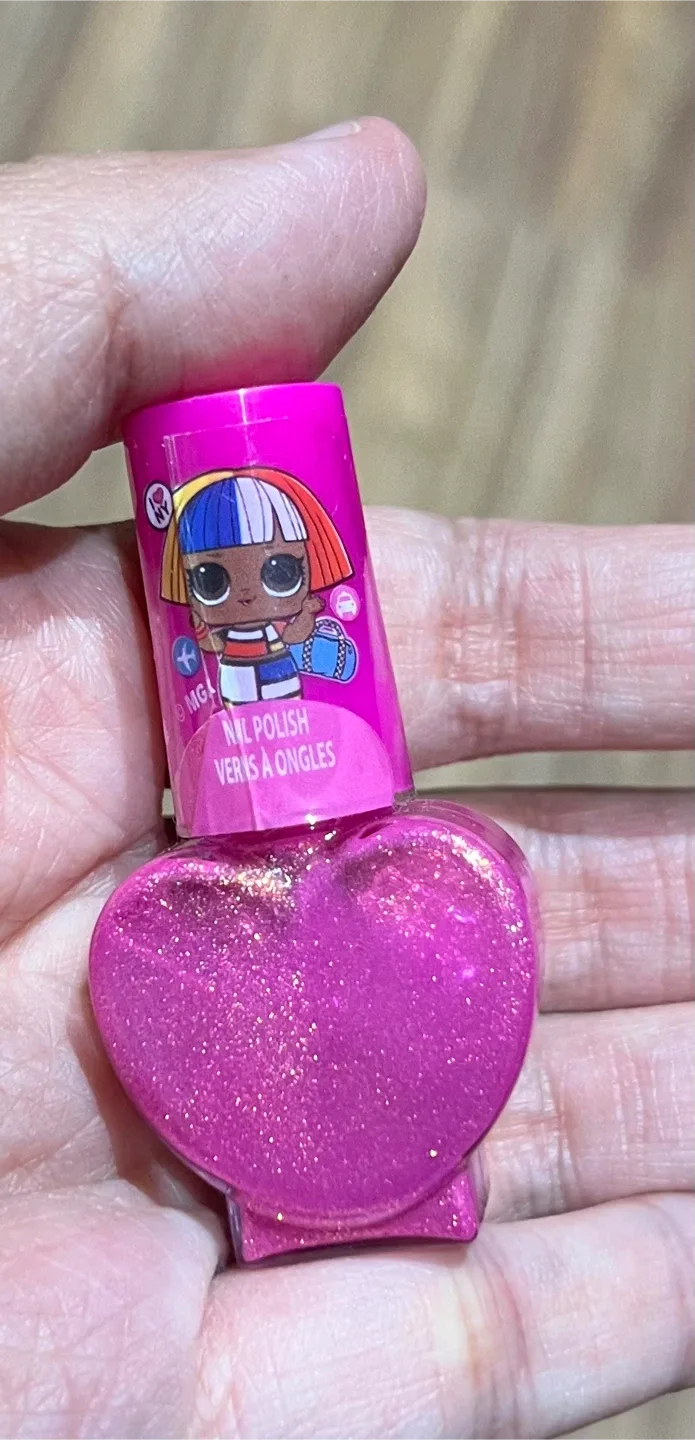 LOL Surprise! Nail Polish - Pink #freecycle 🥕 thumbnail